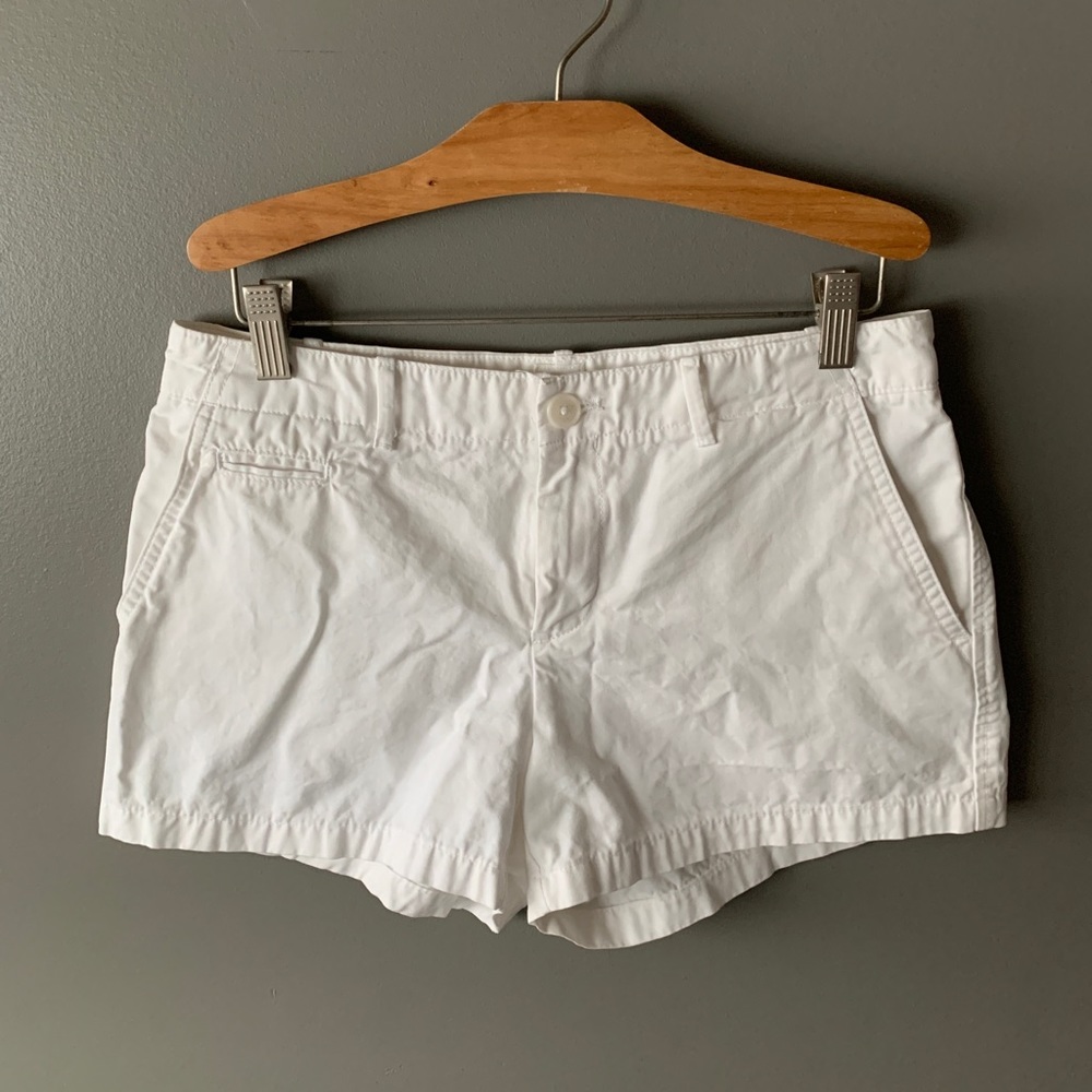 Gap white shorts